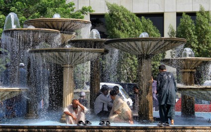 Extreme heat wave grips Pakistan causing severe impacts