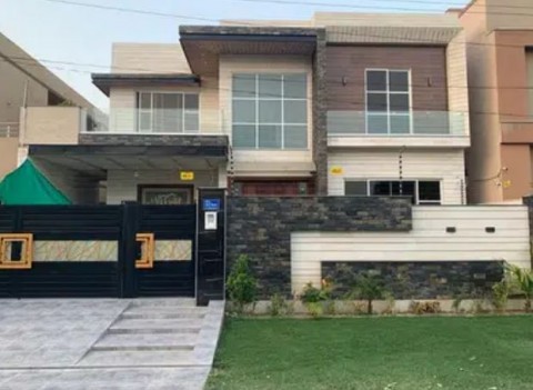 5 Bedroom  House
